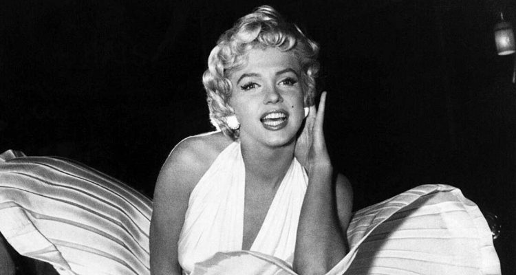 How Marilyn Monroe Revolutionized The Fashion Industry & The Price She Had  to Pay For It | Film Fugitives